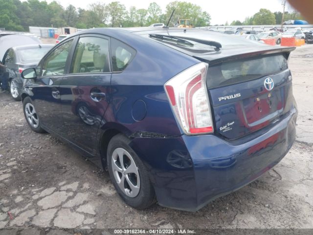 2014 TOYOTA PRIUS JTDKN3DU9E1736915 Photo 2