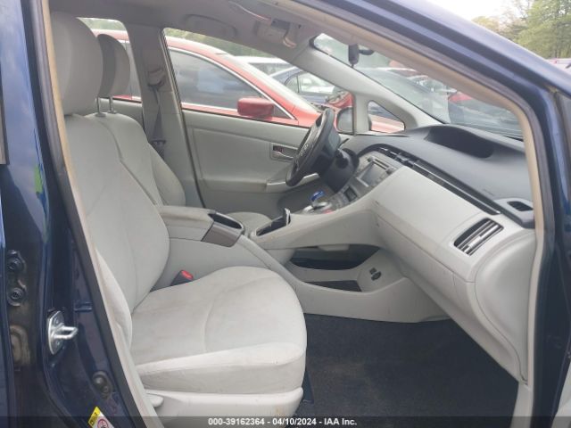 2014 TOYOTA PRIUS JTDKN3DU9E1736915 Photo 4