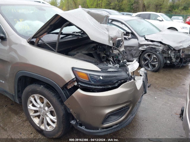 1C4PJMCB1KD405571 Jeep Cherokee Latitude 4x4
