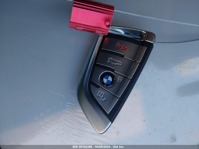 BMW M5 2022 WBS83CH03NCJ85983 Image 11