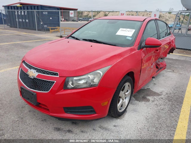 Chevrolet Cruze 1lt Auto 2014 1G1PC5SB8E7154996 Image 2