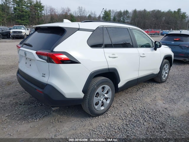 Toyota RAV4 LE 2019 JTMF1RFV8KJ021190 Image 4