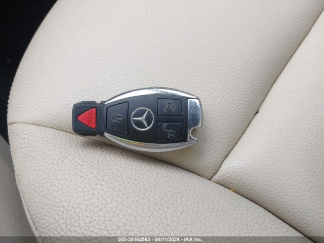 WDCTG4GB7FJ084502 Mercedes-Benz Gla 250 4matic