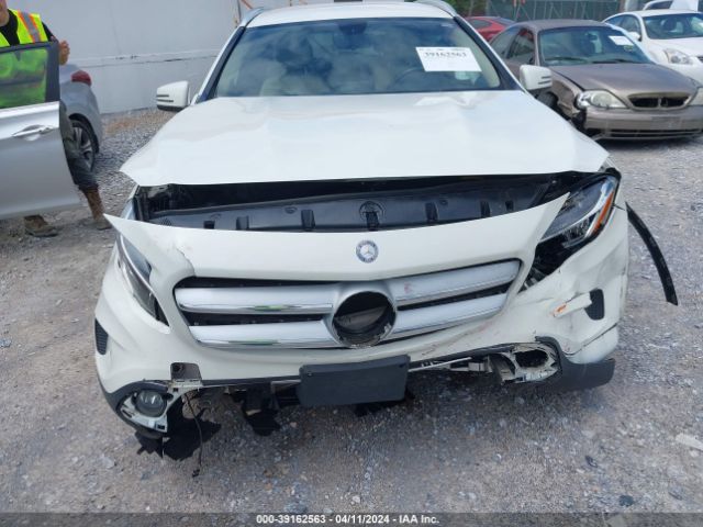 WDCTG4GB7FJ084502 Mercedes-Benz Gla 250 4matic