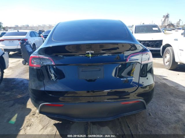 7SAYGDEEXPF958037 Tesla Model Y