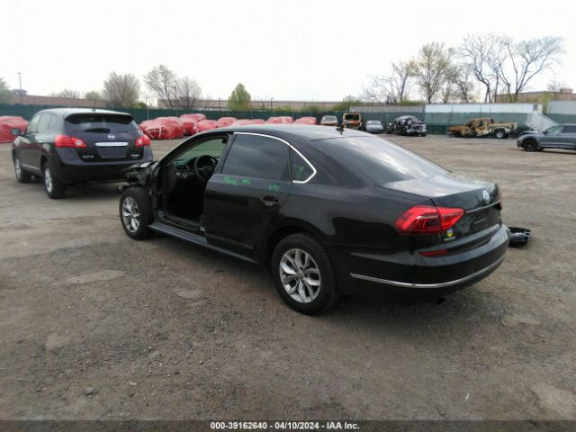 1VWAT7A38GC006535 Volkswagen Passat 1.8t S