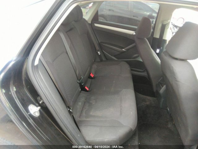 1VWAT7A38GC006535 Volkswagen Passat 1.8t S