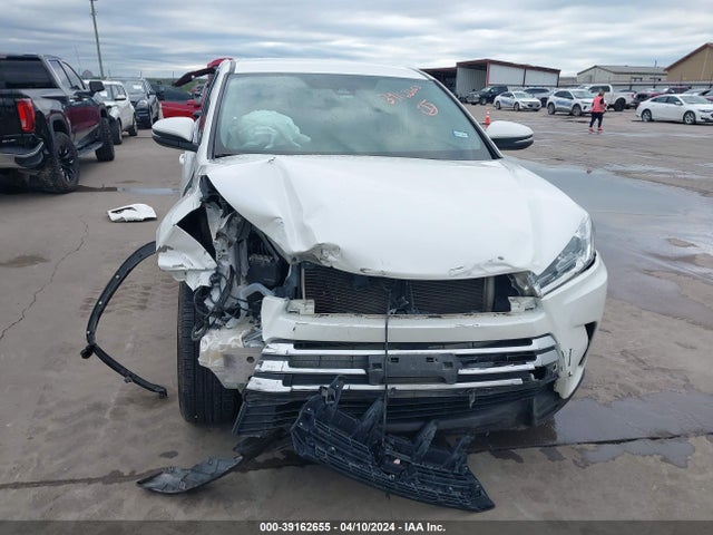 Toyota Highlander Le 2019 5TDZARFH5KS055114 Image 13