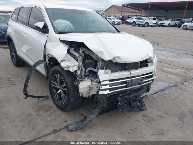 Toyota Highlander Le 2019 5TDZARFH5KS055114 Image 6