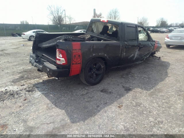 RAM 1500 Express Quad Cab 4x4 6'4 Box 2017 1C6RR7FT0HS739853 Image 4