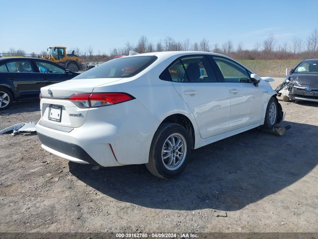 Toyota Corolla Hybrid Le 2021 JTDEAMDE0MJ019129 Image 4