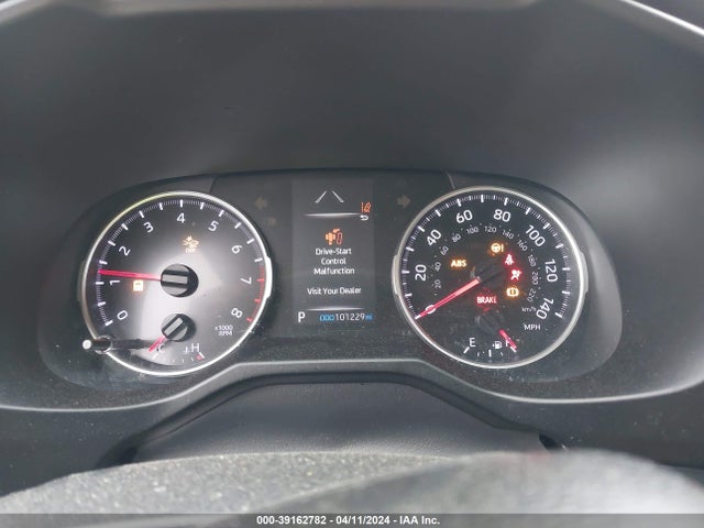 Toyota RAV4 LE 2019 2T3H1RFV4KW057338 Image 7