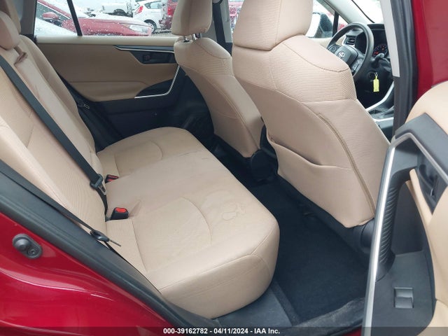 Toyota RAV4 LE 2019 2T3H1RFV4KW057338 Image 8