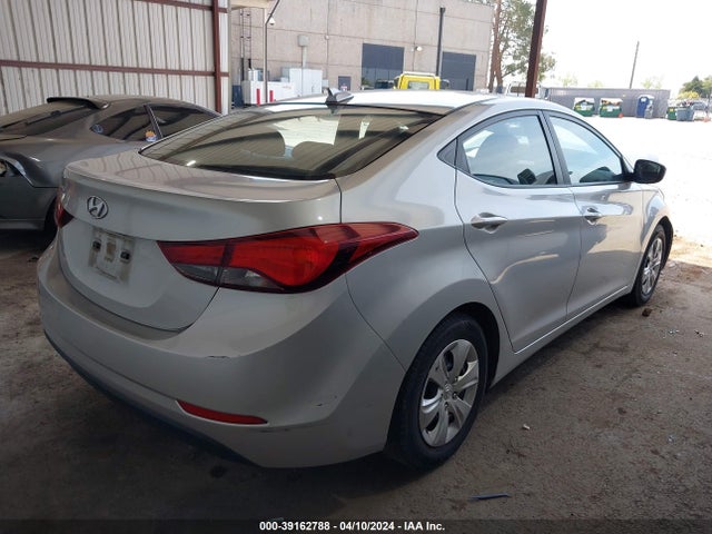 Hyundai ELANTRA SE 2016 5NPDH4AE9GH755835 Image 4