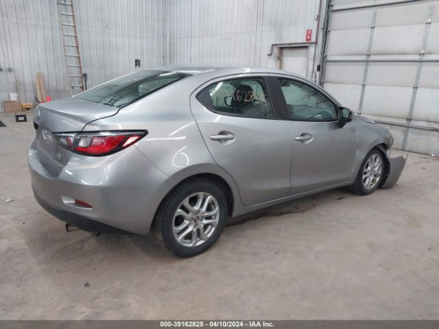 3MYDLBZV6GY109664 Scion IA