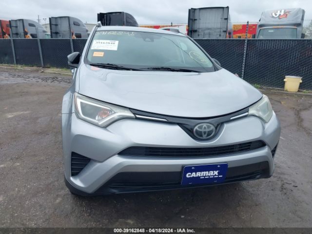 2T3ZFREV3HW341270 Toyota RAV4 LE