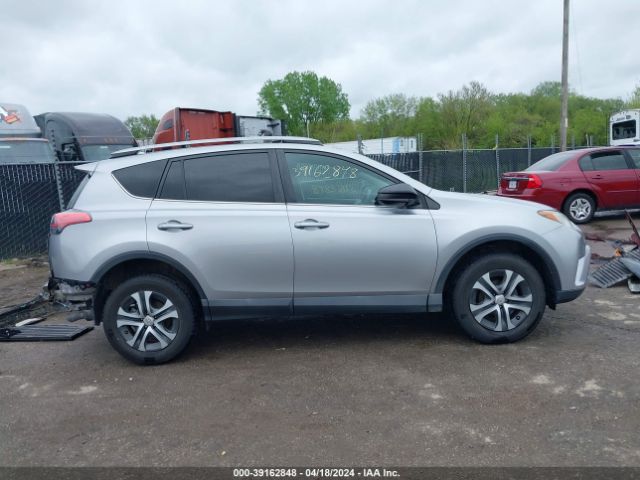 2T3ZFREV3HW341270 Toyota RAV4 LE