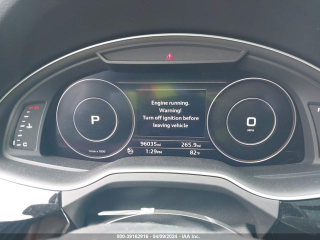 Audi Q7 3.0t Premium 2017 WA1LAAF76HD016433 Image 7