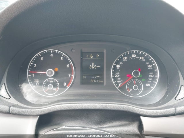 1VWAT7A38FC104222 Volkswagen Passat 1.8t S