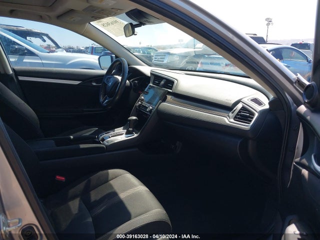 Honda CIVIC EX 2019 19XFC1F35KE014074 Image 5