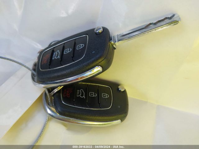 KM8J3CA4XJU721138 Hyundai TUCSON SEL