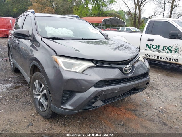 Toyota RAV4 LE 2016 JTMZFREV6GJ085641 Image 6