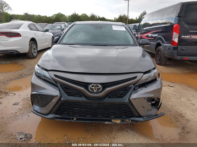 4T1G11AK8RU888094 Toyota CAMRY SE