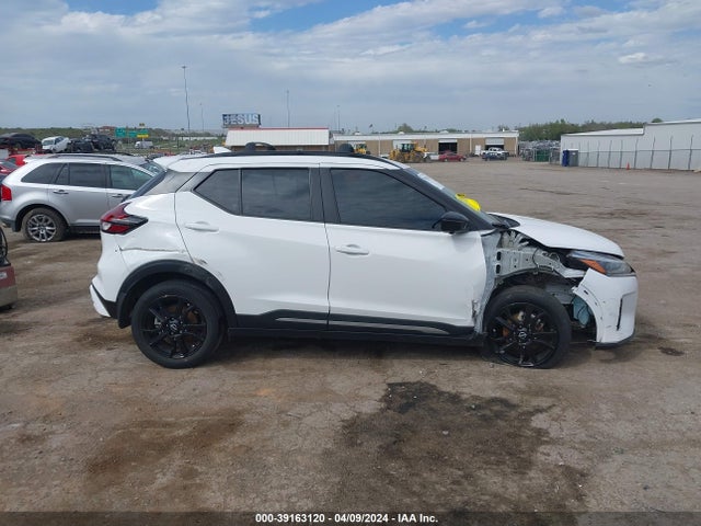 Nissan Kicks Sr Xtronic Cvt 2022 3N1CP5DV0NL501110 Image 13