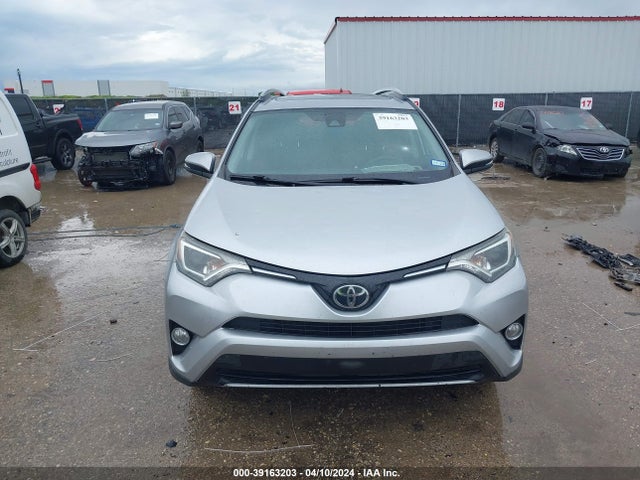 Toyota Rav4 Xle 2017 2T3WFREV0HW354822 Image 12