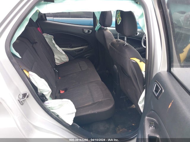 MAJ3P1TE7JC229576 Ford Ecosport Se