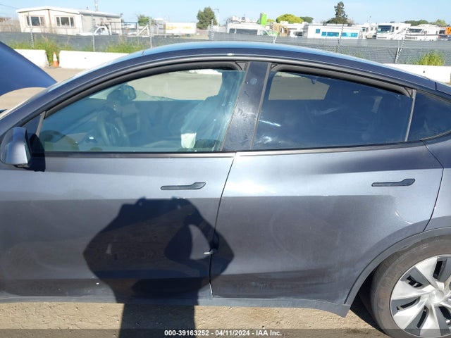 5YJYGAEE9MF159857 Tesla Model Y Long Range Dual Motor All-wheel Drive