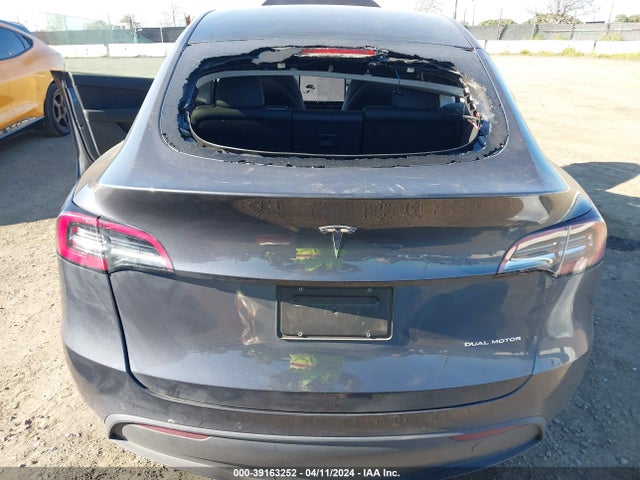 5YJYGAEE9MF159857 Tesla Model Y Long Range Dual Motor All-wheel Drive