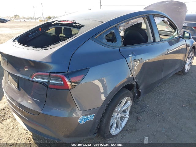 5YJYGAEE9MF159857 Tesla Model Y Long Range Dual Motor All-wheel Drive