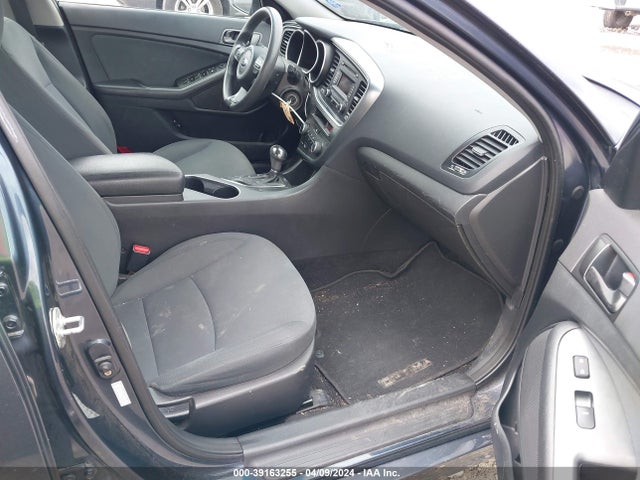 KIA Optima Lx 2015 KNAGM4A77F5602067 Image 5