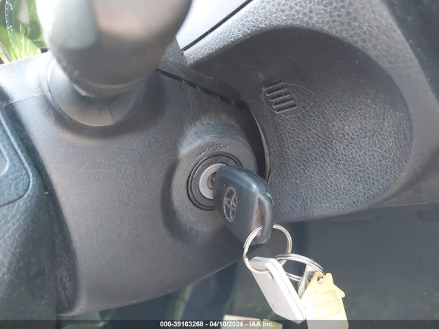Toyota COROLLA LE 2017 5YFBURHE1HP733046 Image 11