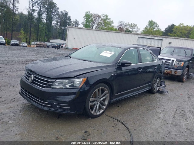 1VWDT7A32HC015570 Volkswagen Passat 1.8t R-line
