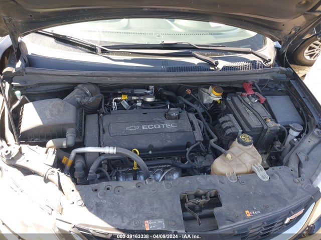 Chevrolet Sonic Lt Auto 2018 1G1JD6SG7J4128437 Image 10