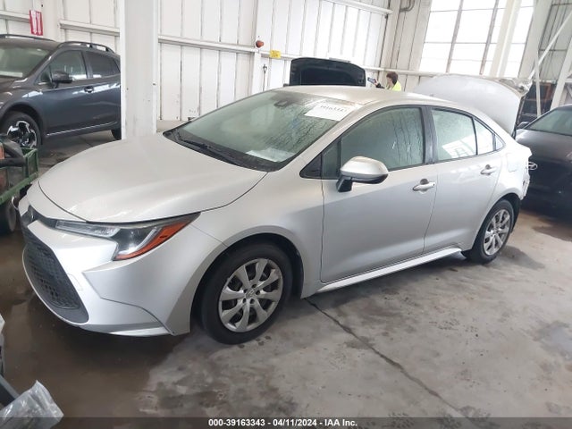 Toyota COROLLA LE 2020 JTDEPRAE4LJ096813 Image 2
