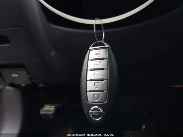 1N4AA6APXJC378607 Nissan Maxima 3.5 Sv