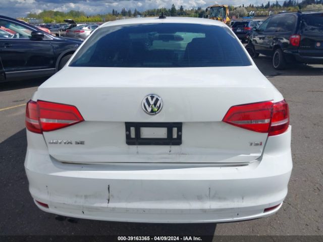 3VWD07AJ5FM265839 Volkswagen Jetta 1.8t Se
