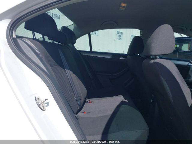 3VWD07AJ5FM265839 Volkswagen Jetta 1.8t Se