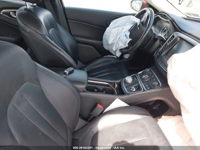 Chrysler 200 C 2016 1C3CCCEGXGN158424 Image 5