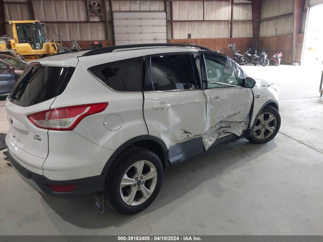 Ford ESCAPE SE 2016 1FMCU9GX6GUB64800 Image 4