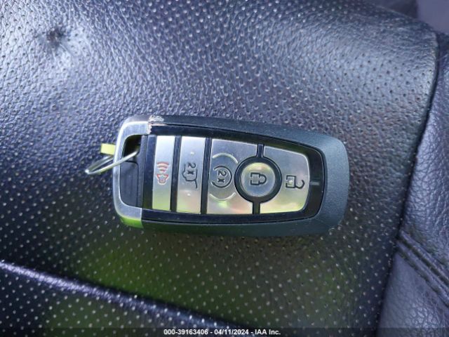 1FMJK1HT2KEA69373 Ford Expedition Max Xlt