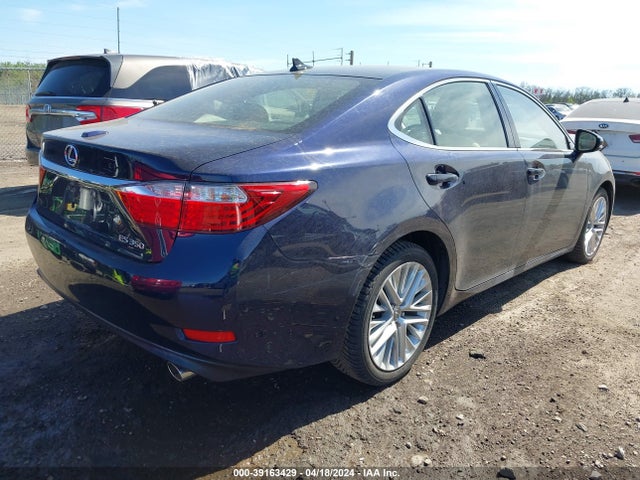 Lexus ES 350 2014 JTHBK1GGXE2090389 Image 4