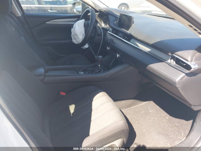 Mazda Mazda6 Sport 2018 JM1GL1U59J1305607 Image 5