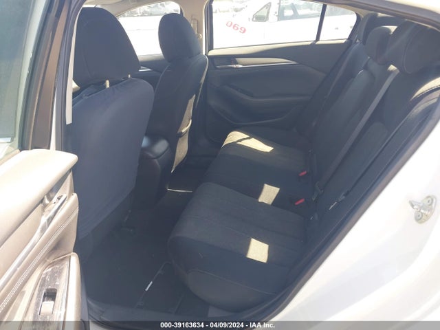Mazda Mazda6 Sport 2018 JM1GL1U59J1305607 Image 8