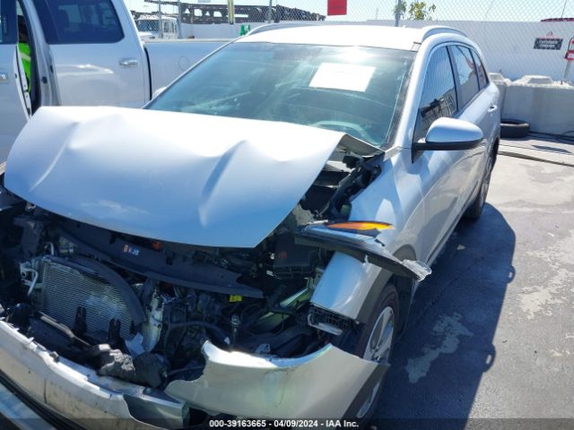 KNDCB3LC2L5435205 KIA NIRO LX