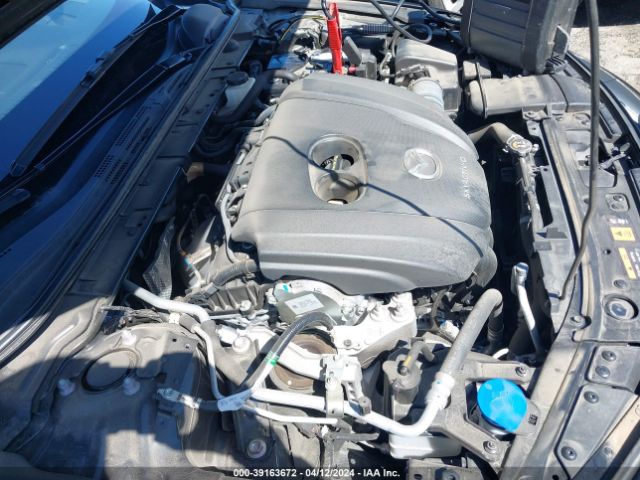 3MZBPAEM0KM100490 Mazda Mazda3 Premium Package