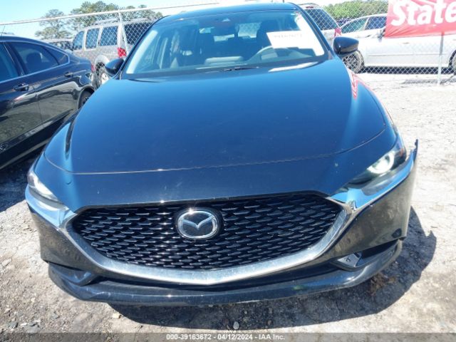 3MZBPAEM0KM100490 Mazda Mazda3 Premium Package
